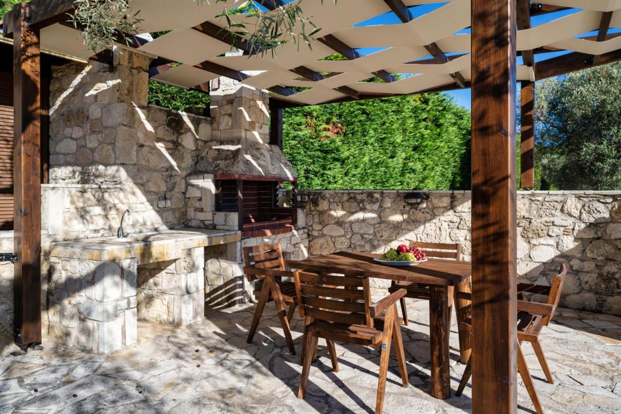 Palmrise Luxury Villas By Travel Pro Services - Nea Skioni Halkidiki Eksteriør bilde